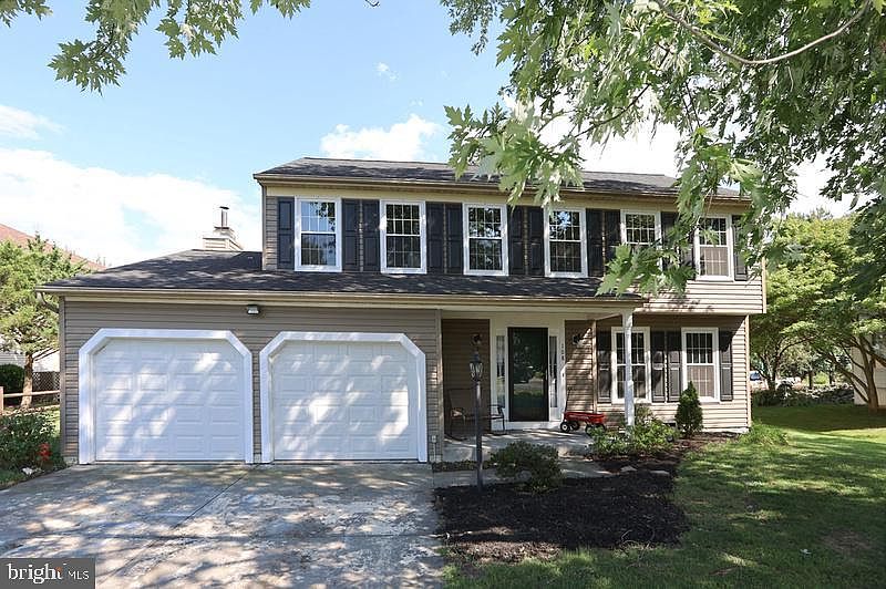 1st image of 108 Dinwiddie Ct