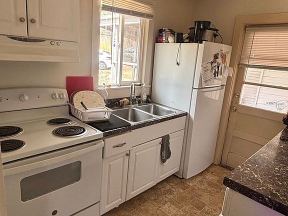 4th image of 337 Pilot Knob Ave #2