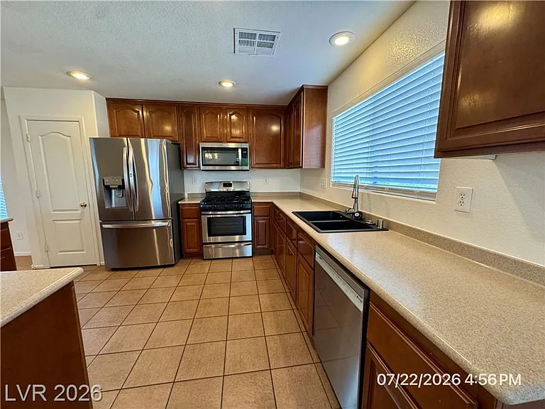 8612 Dodds Canyon St — Photo 10