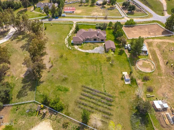 17370 Rodeo Rd, Lake Elsinore, CA 92530