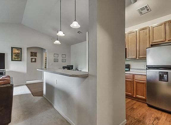 5th image of 42 Kassebaum Ln APT 307