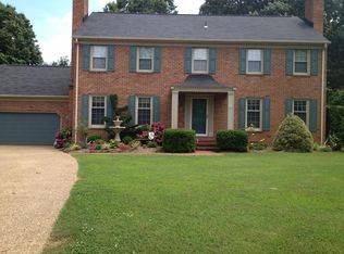 1597 York River Dr, Gloucester Point, VA 23062