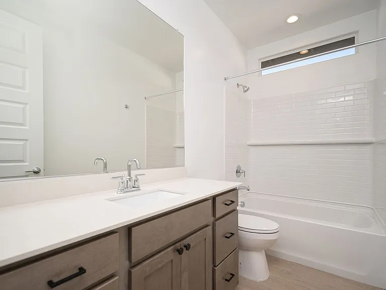 19214 W Marissa Dr — Photo 7