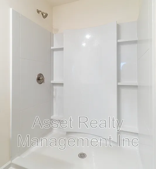 2076 Southwood Cir — Photo 25