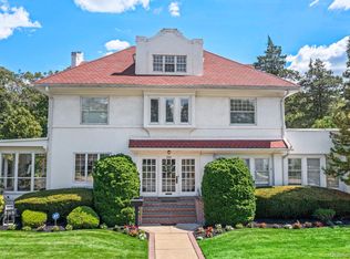 399 Ocean Avenue, Massapequa, NY 11758