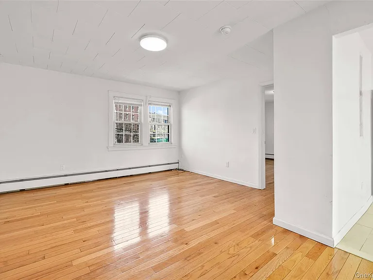 43-45 Parsons Blvd #2 — Photo 9