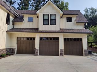 5850 Rogers Rd, Cumming, GA 30040