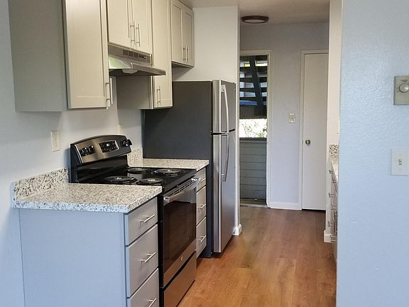 5th image of 15977 Maubert Ave APT 101