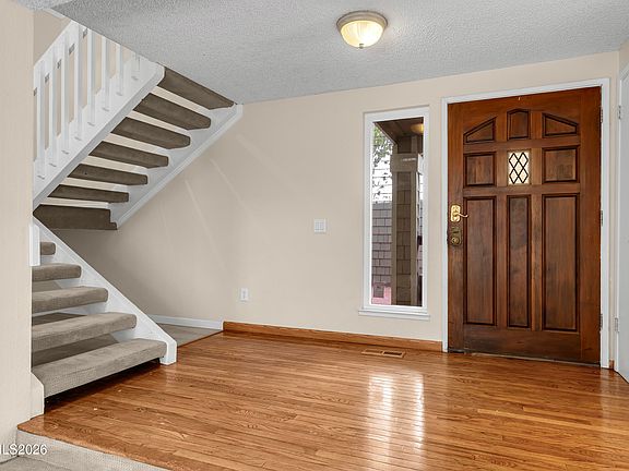 3rd image of 6409 Meadow Country Dr