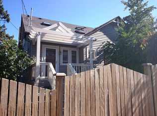 3780 SW Grayson St, Seattle, WA 98126