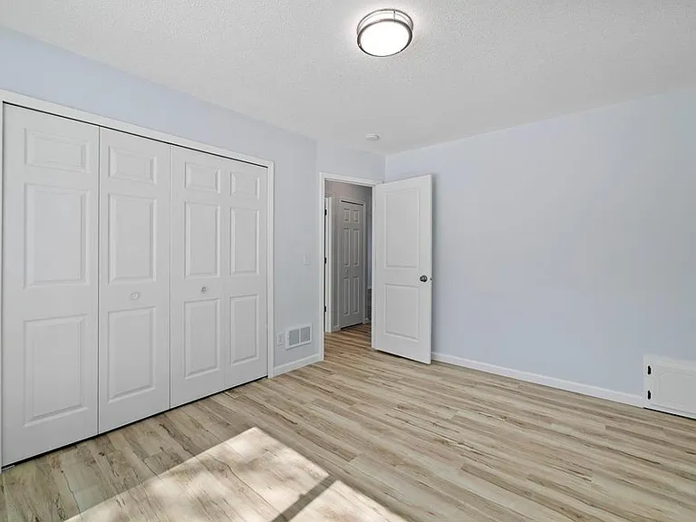 3345 Minnesota Ln N — Photo 12
