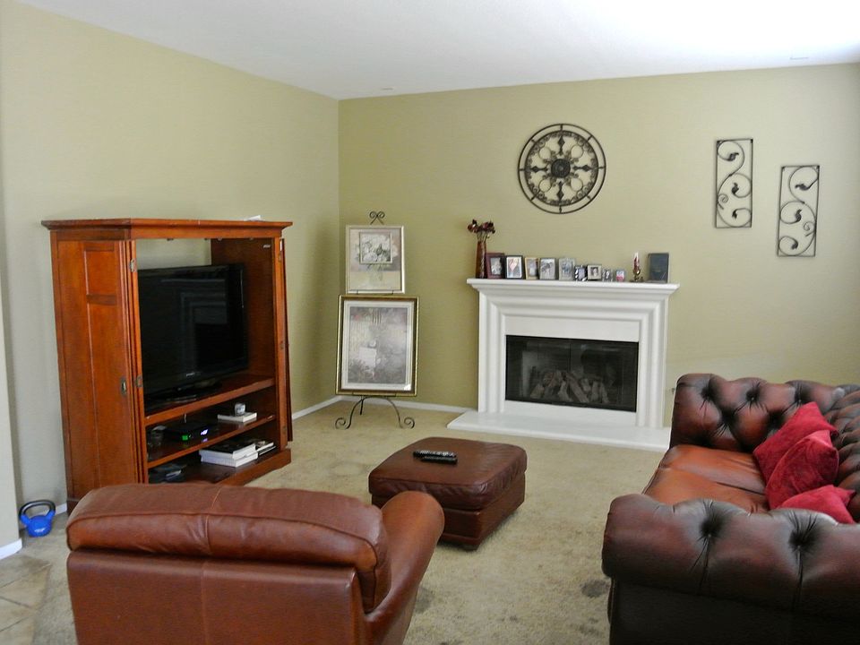 2nd image of 1168 Reisling Dr