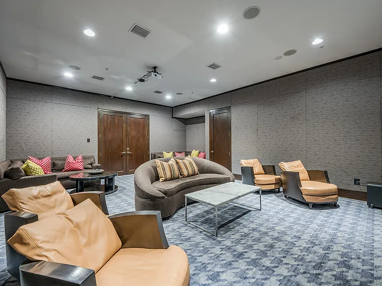 West 18th Lofts — Photo 16