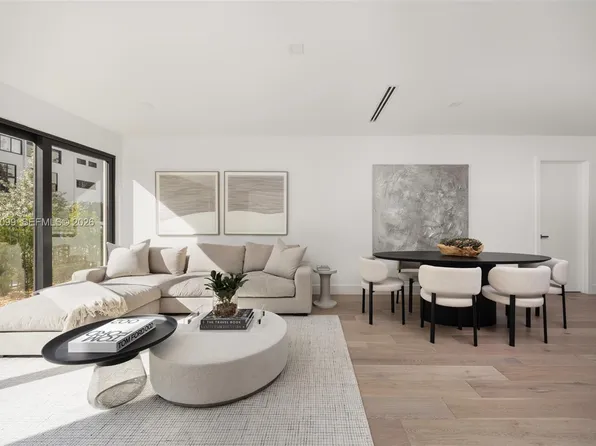 204 Sunrise Dr #204B, Key Biscayne, FL 33149