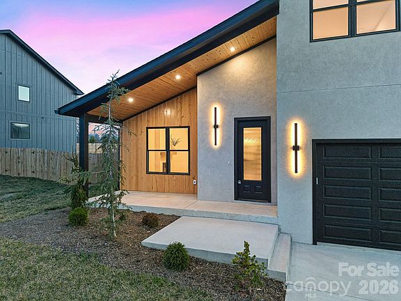 2nd image of 760 New Hope Rd