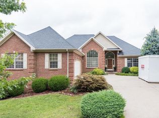 2513 Ridge Field Ln, Lexington, KY 40509
