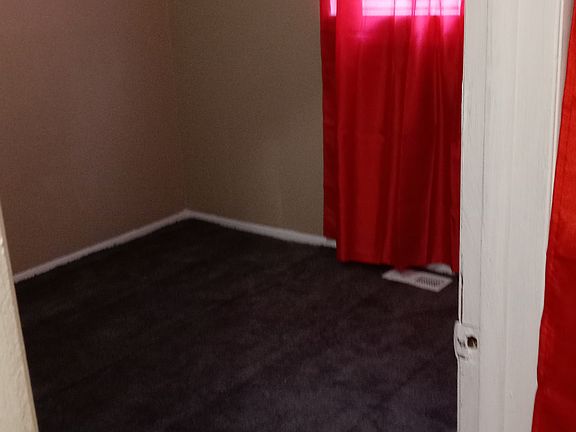 5th image of 16814 Wormer St
