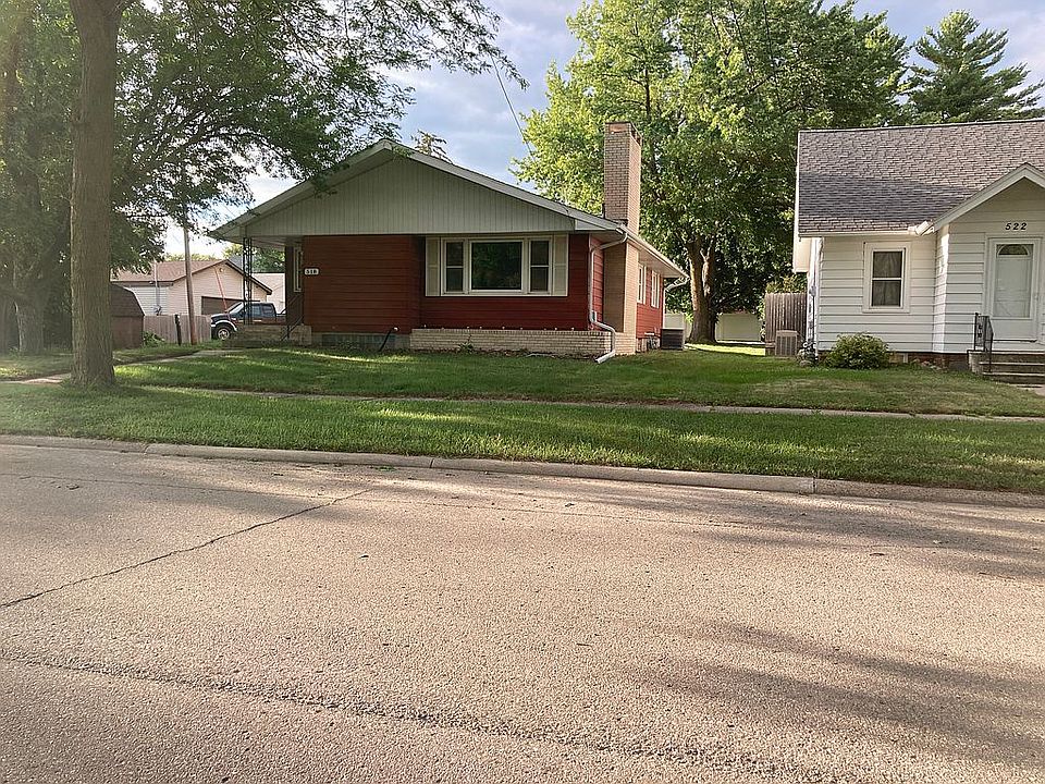1st image of 518 16th St SE