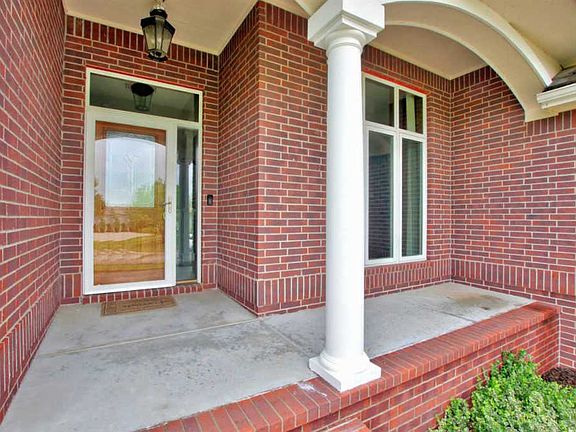 2nd image of 7919 E Mulberry Cir