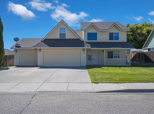 2307 W 29th Ave, Kennewick, WA 99337