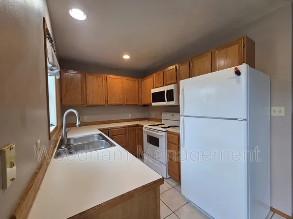 111 Pondera Ave #B, Bozeman, MT 59718