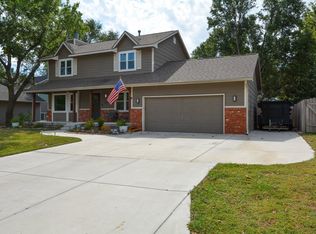 219 E Sandhill Rd, Derby, KS 67037