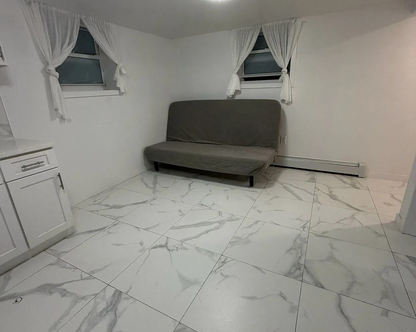 2 bed, $2,000 — Photo 2