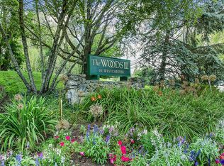 7 Villa Dr, Peekskill, NY 10566