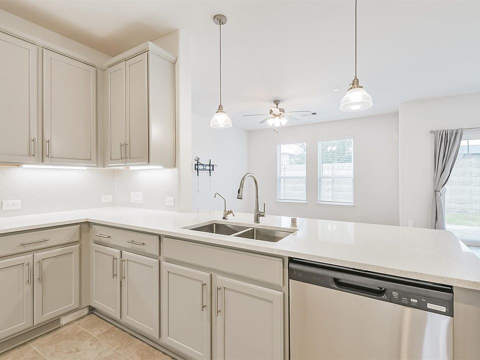 1st image of 2129 Solstice Blvd