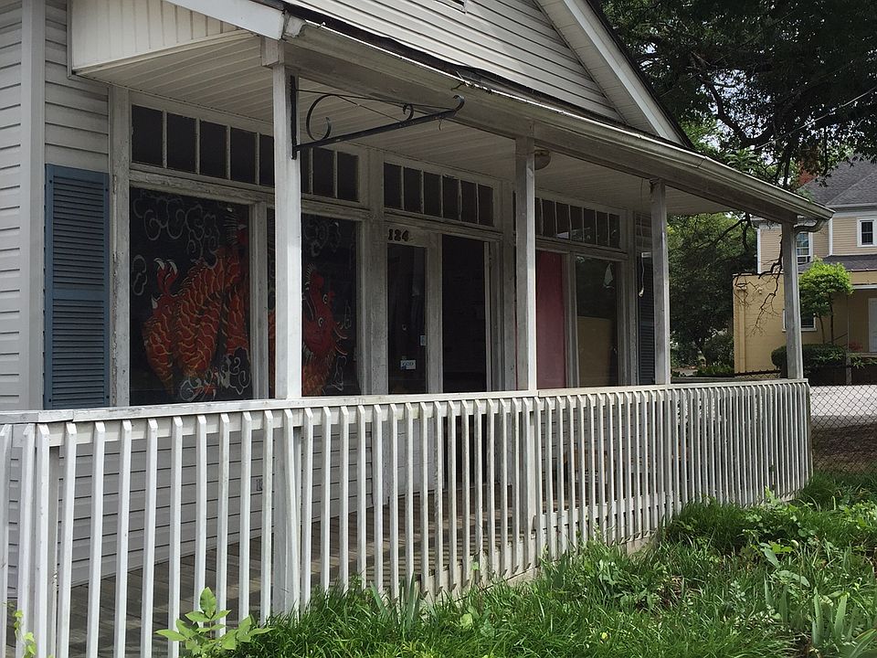 1st image of 124 Grace St