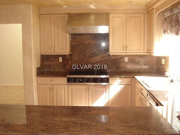 3rd image of 8387 Mount Nido Dr