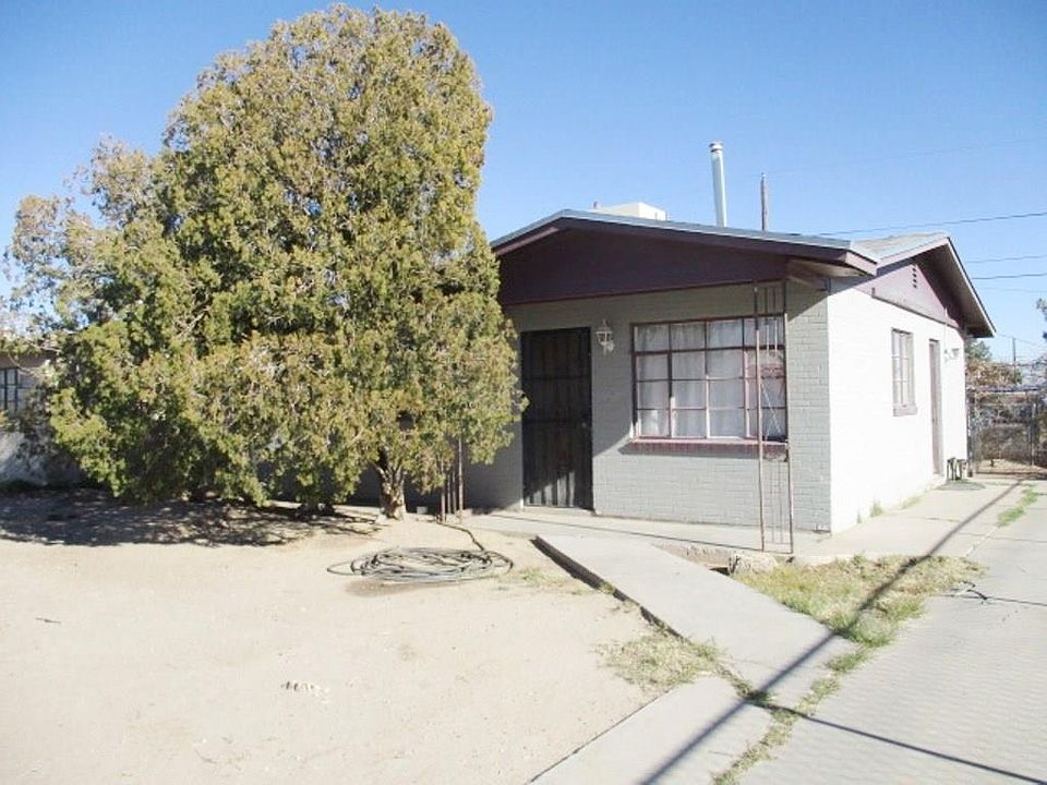 1st image of 214 Arbor Pl