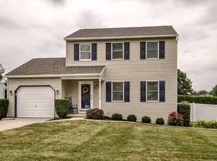 2 Sycamore Dr, Mechanicsburg, PA