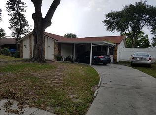 9050 Hickory Cir, Tampa, FL 33615