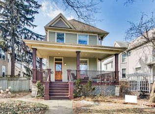 151 N Cuyler Ave, Oak Park, IL 60302