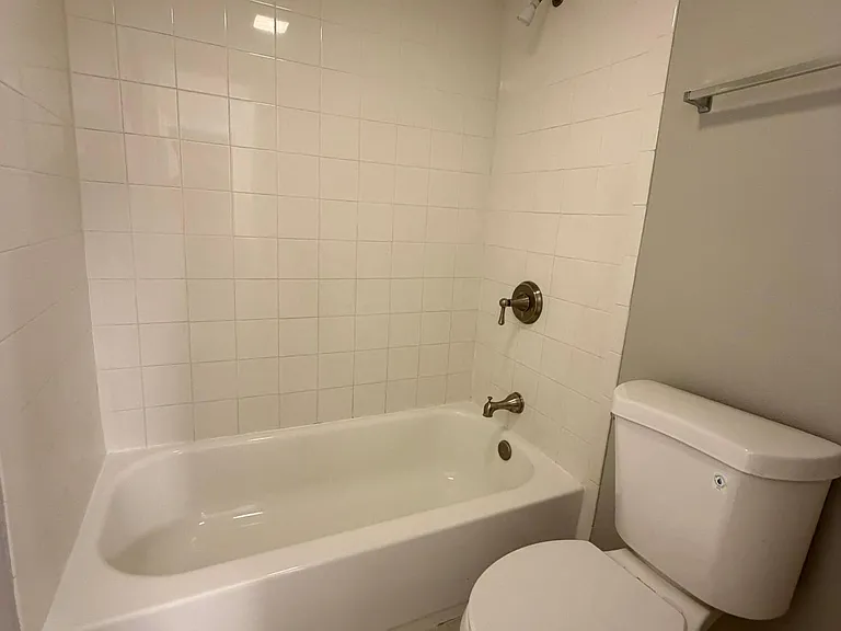 3864 La Mirada Dr N #6 — Photo 24