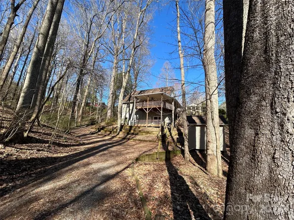 215 Atkins Loop, Lake Junaluska, NC 28745