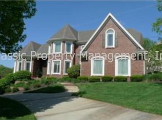 6001 N Chatham Ave, Kansas City, MO 64151