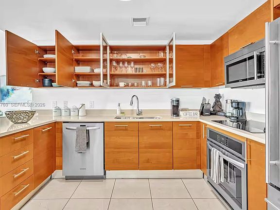 5th image of 3250 NE 1st Ave APT 501