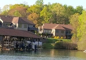 2nd image of 118 Fawn Haven Ln