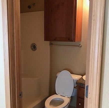 4th image of 1808 Wooddale Ct