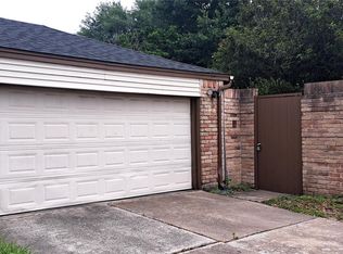 8322 Terrace Wind Dr, Houston, TX 77040