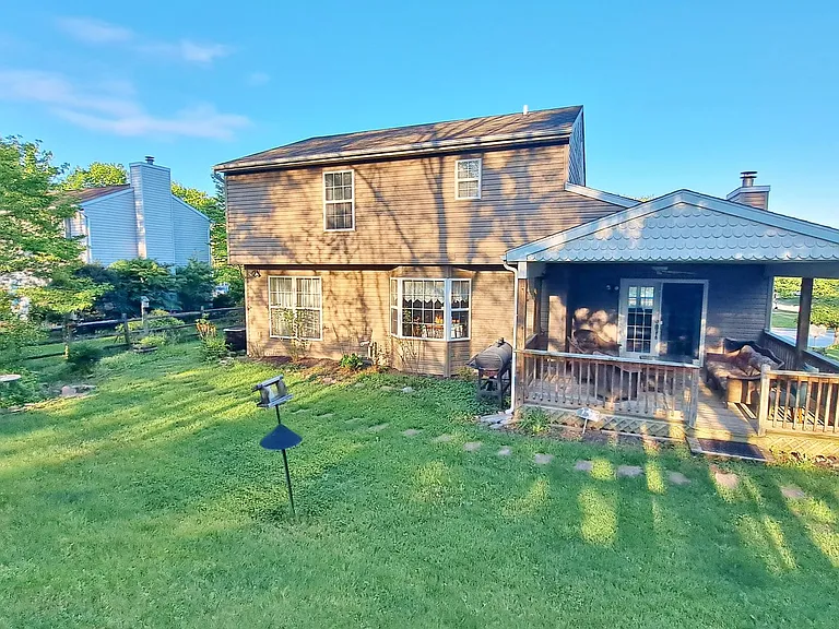 58 Frock Dr — Photo 4