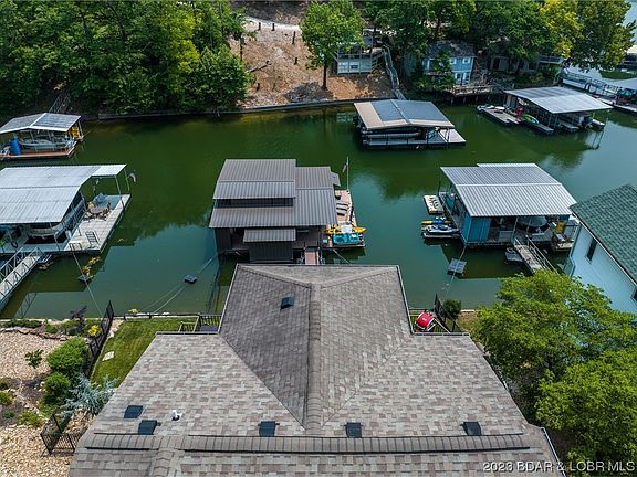 4th image of 1305 Crown Ln