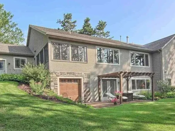 1546 Nightingale Ln, Kingsley, MI 49649