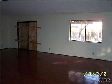3rd image of 1382 Stanford Pl
