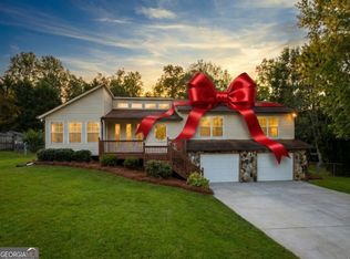 208 Windfield Dr, Woodstock, GA 30188