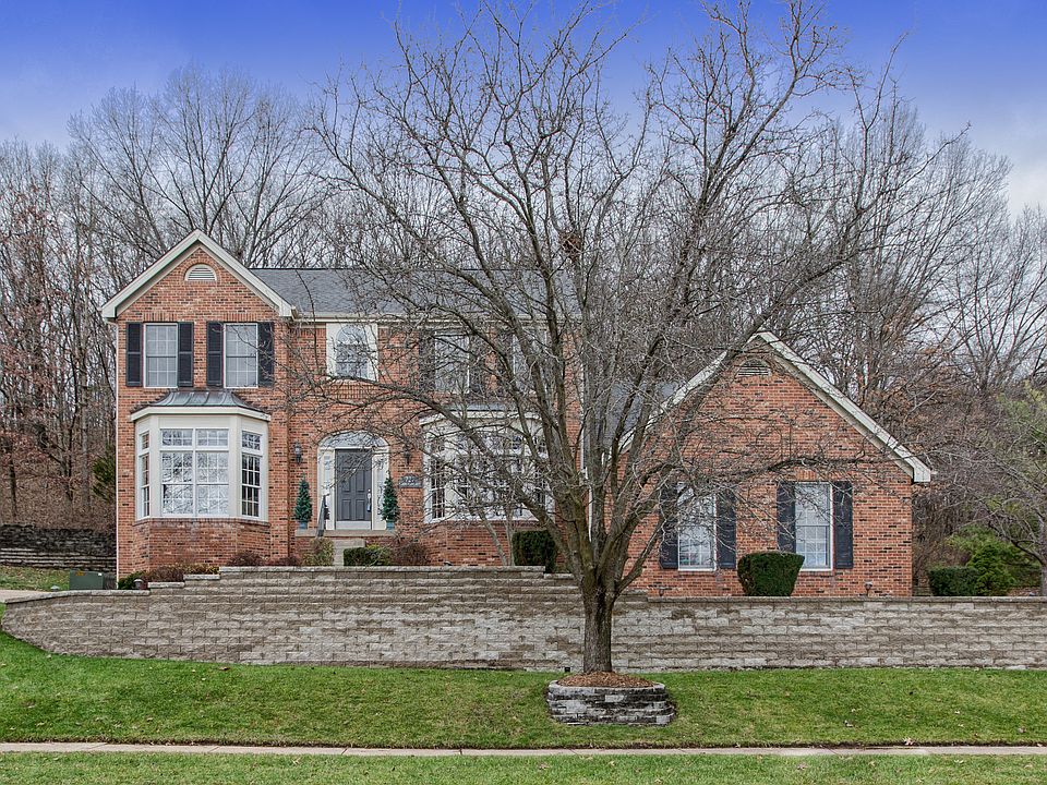 1st image of 723 McBride Pointe Dr
