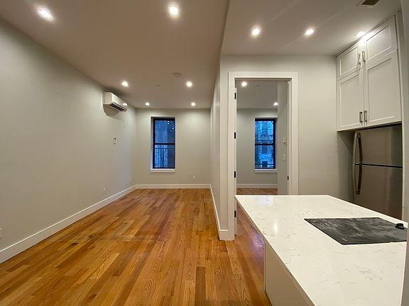 2nd image of 235 S 4th St #2O