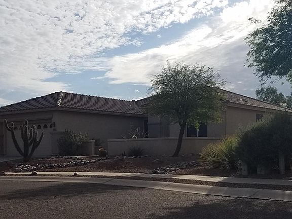 3rd image of 9582 N Desert Mist Ln